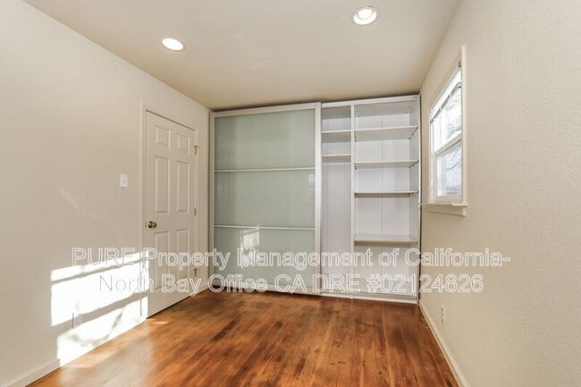 Building Photo - 6683 Sebastopol Ave