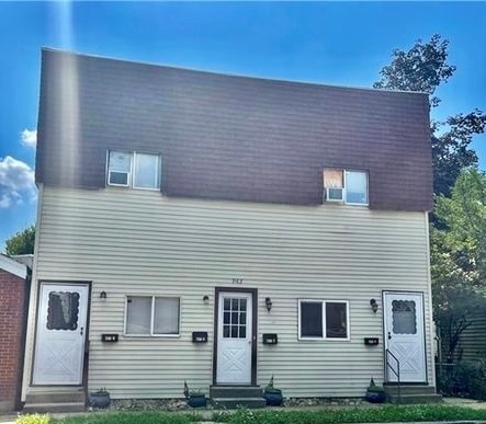 Primary Photo - 963 5th Ave