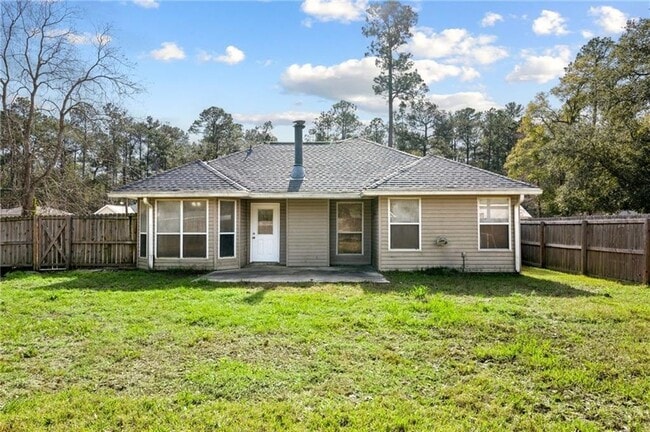 Building Photo - 528 Jefferson Dr