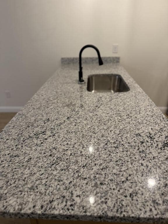 Building Photo - 116 Pinehurst Dr