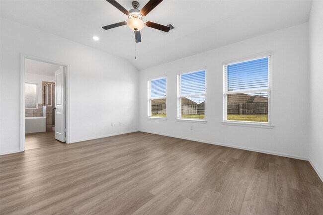 Building Photo - 26707 Andorra Colony Ct