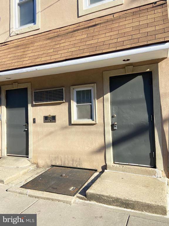 Building Photo - 1843 Frankford Ave