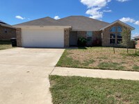 Building Photo - 2706 Tara Dr