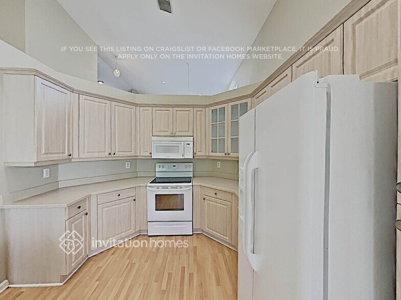 Building Photo - 15871 NW 14th Rd