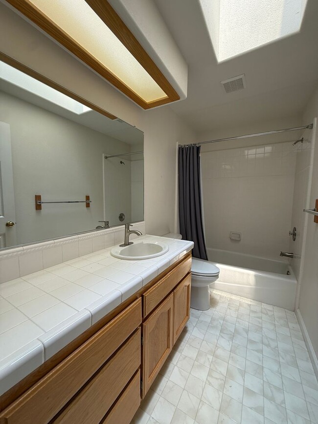 Building Photo - Orcutt Single Story Home with RV Access