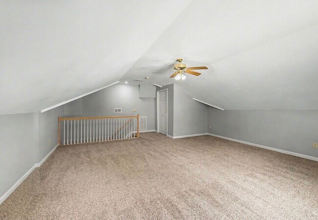 Building Photo - 629 Magnolia Ln
