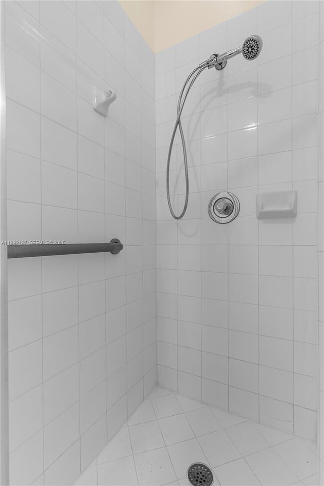 Building Photo - 9934 NW 30th St