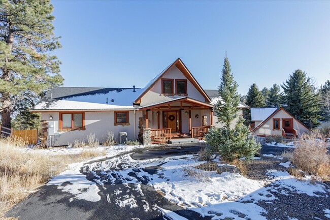 Building Photo - Incredible 5 BD/5 BA Mountain Home in the ...