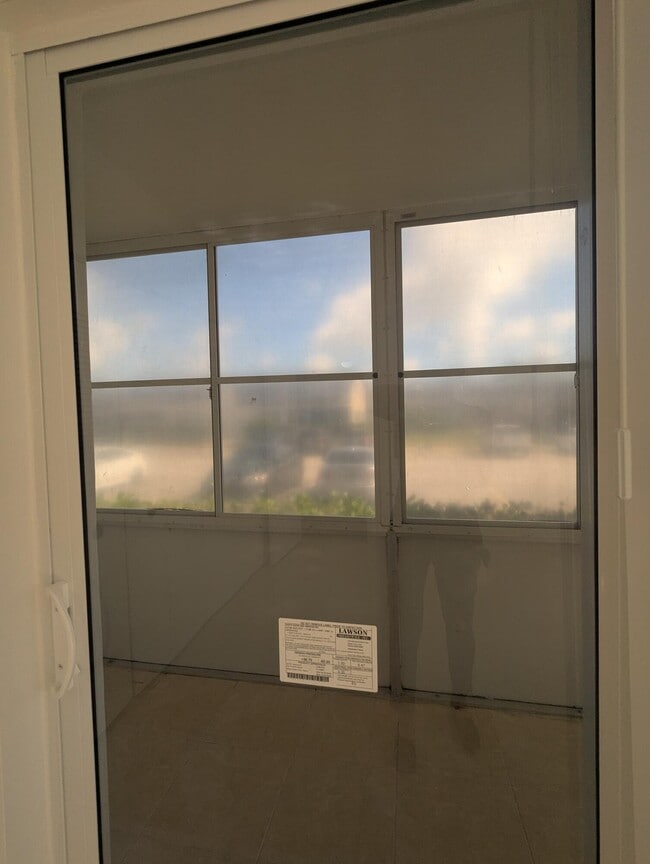 Building Photo - 60 Andover C