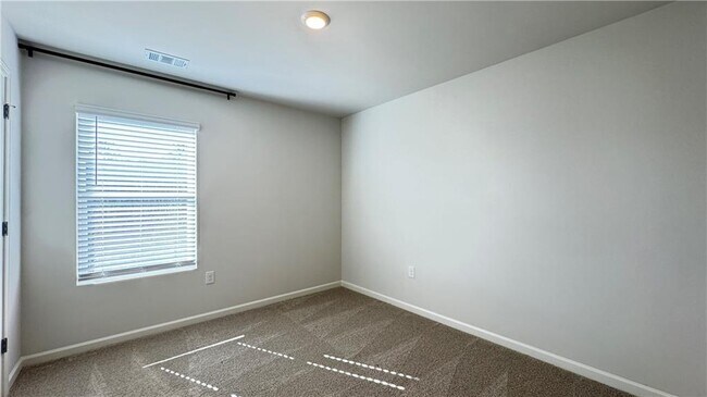 Building Photo - 100 Aspen Ct