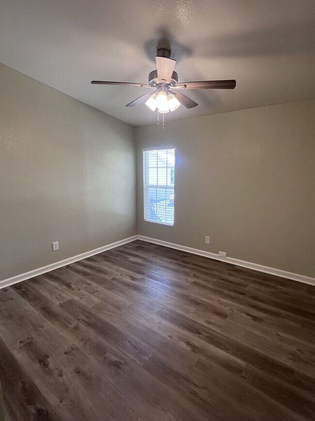 Building Photo - 5791 Turner Way