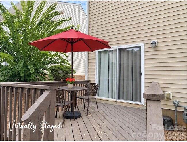 Building Photo - 12222 Royal Castle Ct