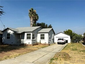 Building Photo - 10679 Mountain View Ave