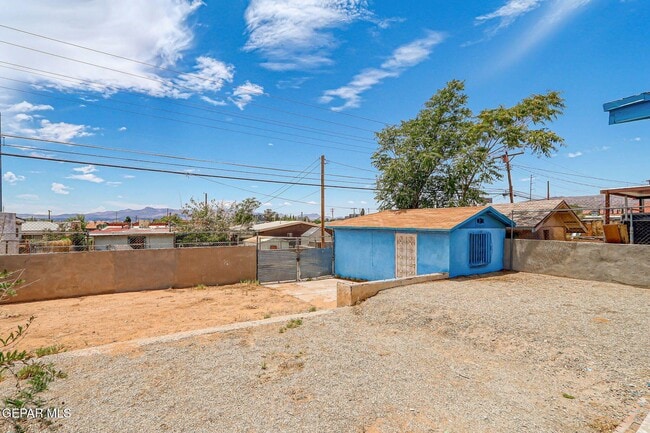 Building Photo - 5912 Cleveland Ave