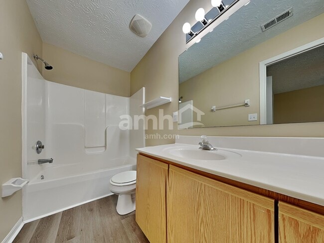 Building Photo - 2550 Allegro Ln