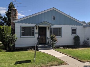 Building Photo - 2bd, 1bath home in Sparks