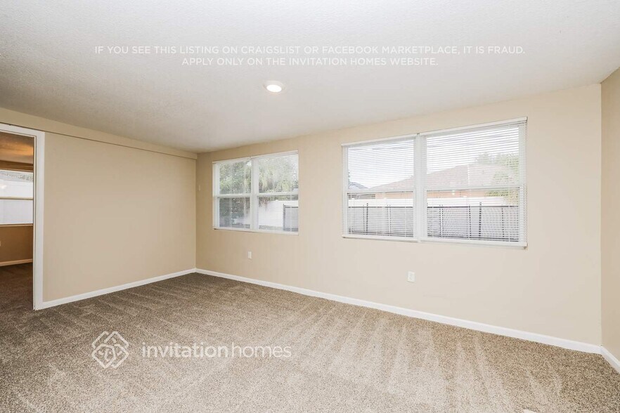 Building Photo - 6710 8th St Ct W