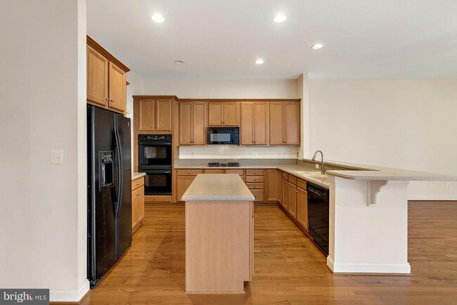 Building Photo - 43493 Millwright Terrace