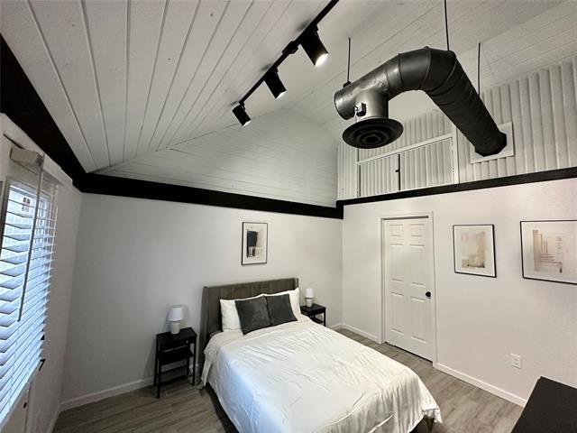 Building Photo - 3345 8th Ave