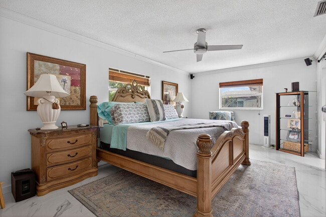 Building Photo - 6661 NW 23rd St