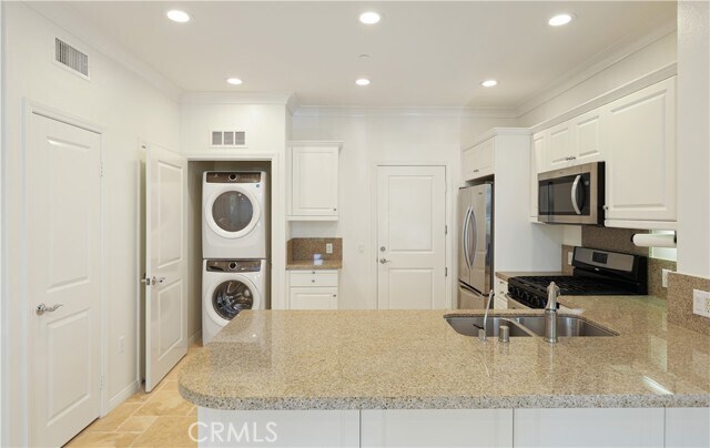 Building Photo - 138 Coralwood