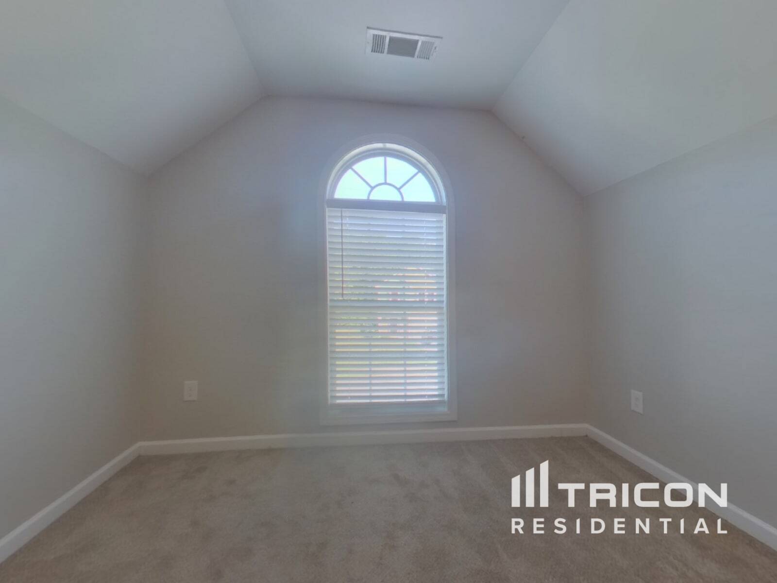 Building Photo - 365 McGiboney Ln