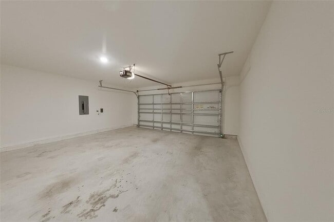 Building Photo - 8597 SW 44th Ct