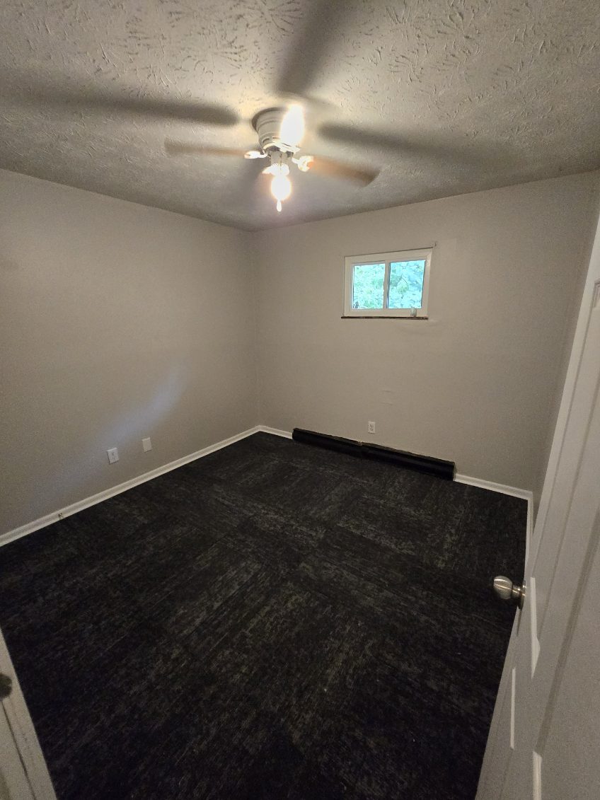 Building Photo - 3047 Simpson Rd