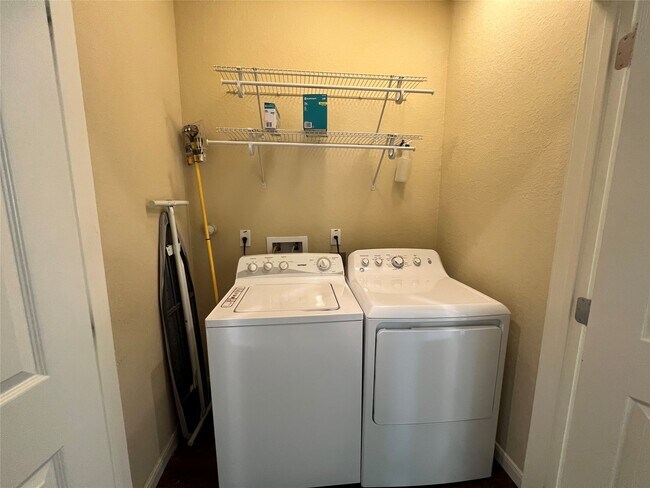 Building Photo - 3366 Airport Blvd