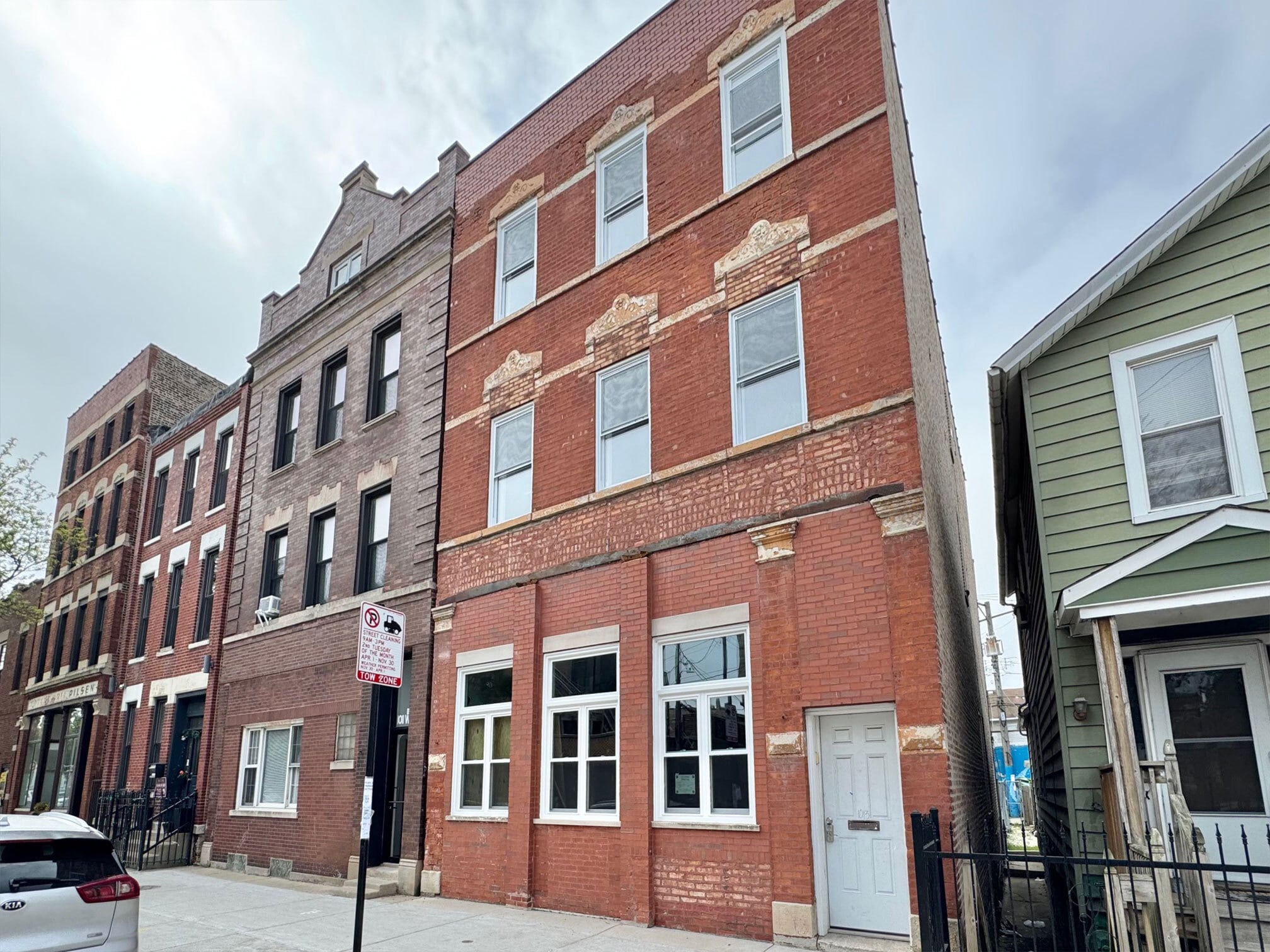 Building Photo - 1013 W 19th St