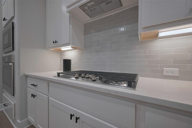 Building Photo - 26918 Arethusa Ct