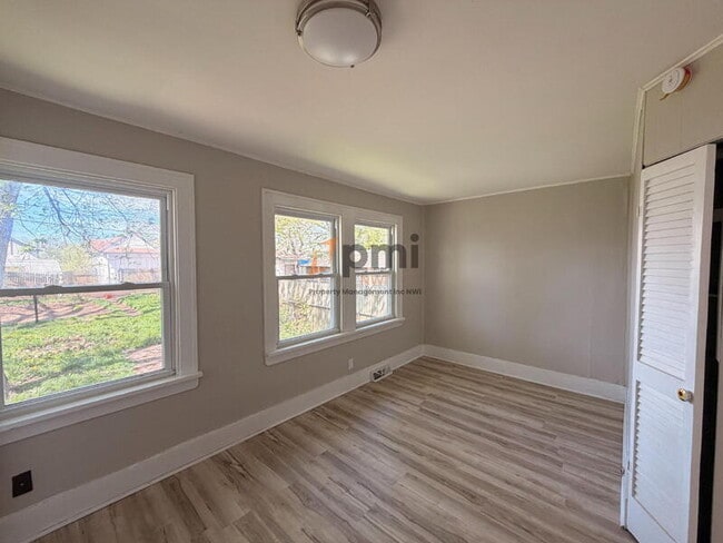 Building Photo - 6244 Madison Ave