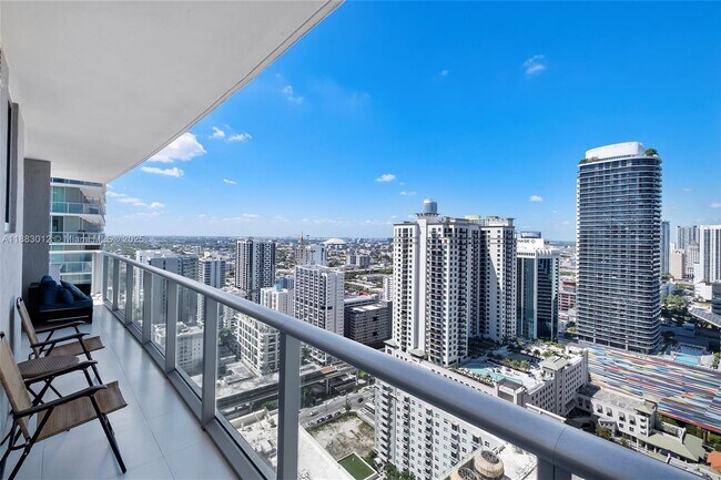 Building Photo - 1100 S Miami Ave