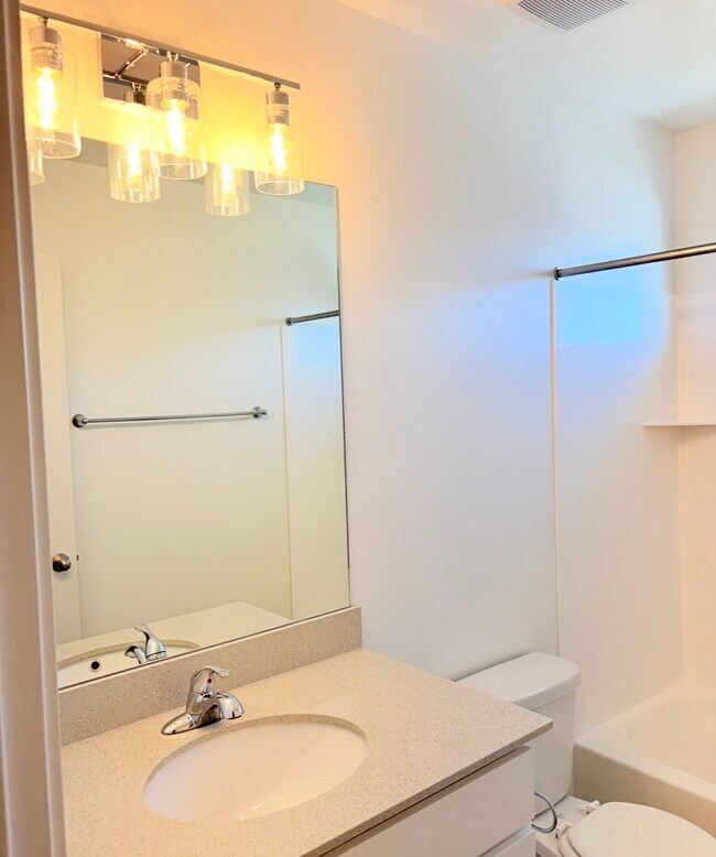 Building Photo - 2693 E Gambel Oaks Dr