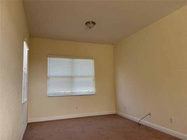 Building Photo - 6970 Scrub Jay Dr