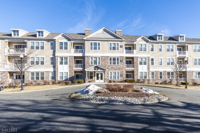 Building Photo - 7113 Polk Dr