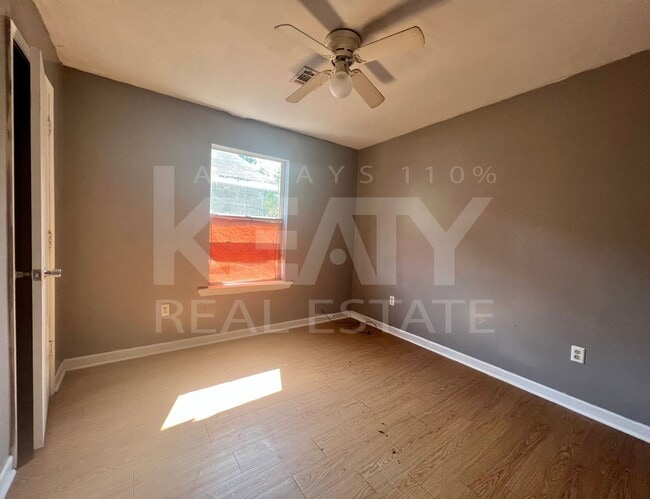 Building Photo - 3 bed, 2 bath home in Lafayette!