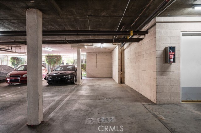 Building Photo - 28006 S Western Ave