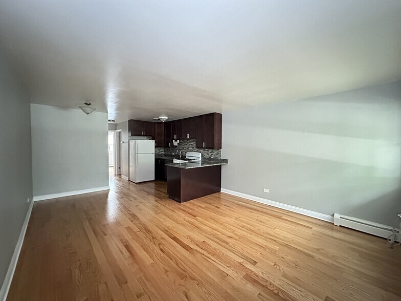 Building Photo - 8500 Waukegan Rd