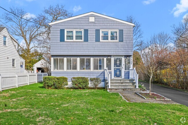 Building Photo - 117 Dunn Ave