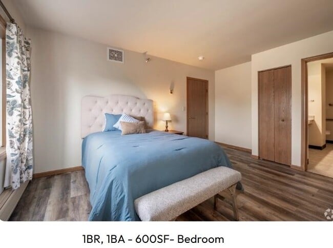 Building Photo - 605 Chase Blvd