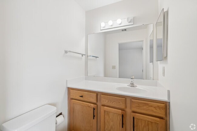 Building Photo - 14806 W Hidden Creek Ct