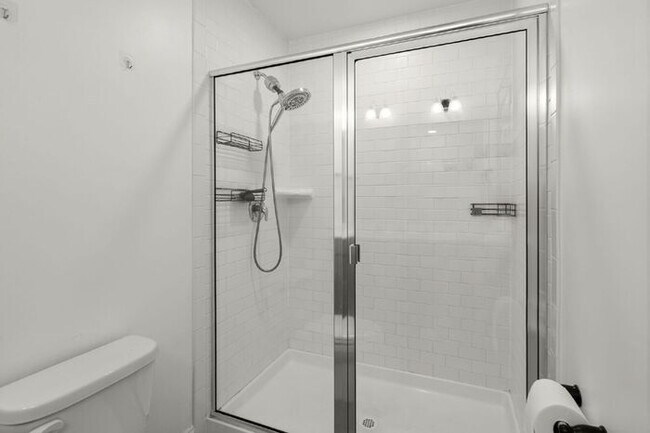 Building Photo - 407 Stoneleigh Ln