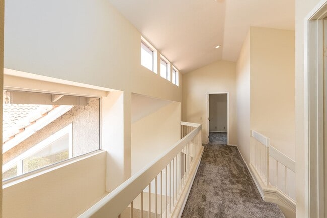 Building Photo - Beautiful Home In Coveted Rancho Del Oro!