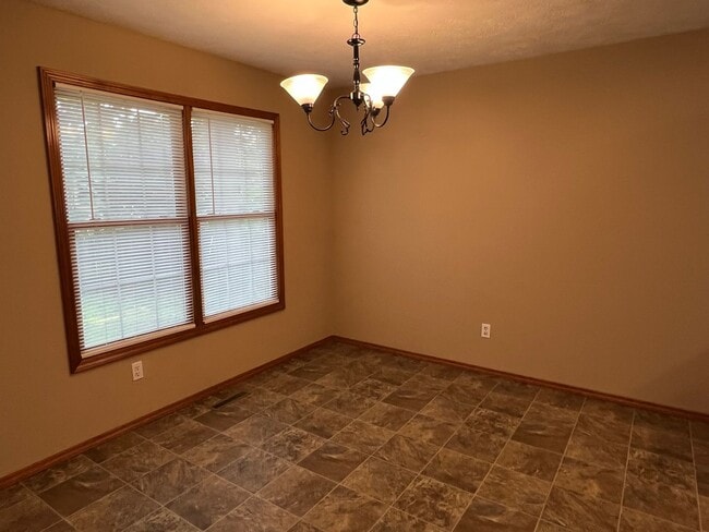 Building Photo - 3 Bedroom with Large Covered Deck in southwest Springfield