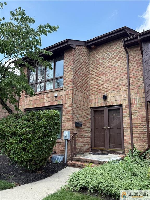 Primary Photo - 355 Willowbrook Dr