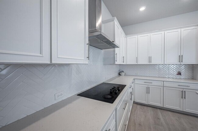 Building Photo - 2400 Ezzell Ct