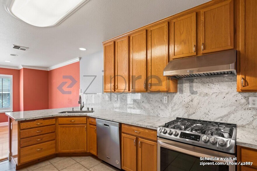 Building Photo - 350 Sutterwind Dr