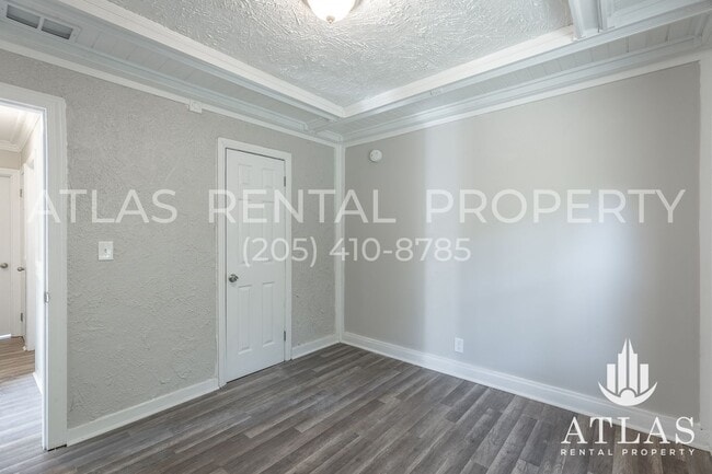 Building Photo - Renovated 2BR Gem in Chattanooga – Affordable & Stylish!