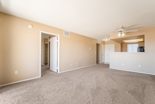 Building Photo - Stylish Condo with Stunning Strip Views!